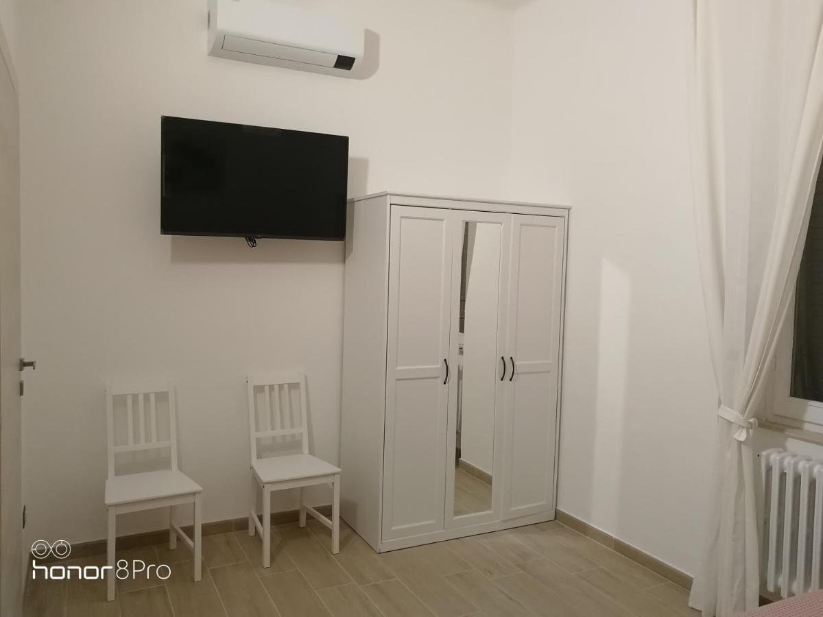 Casa Viorica 2 호텔 안코나 외부 사진