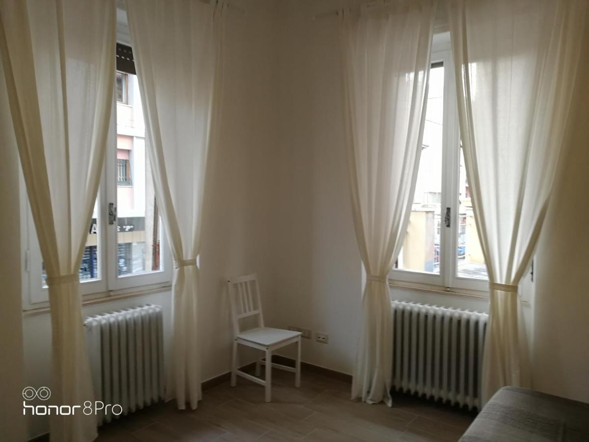 Casa Viorica 2 호텔 안코나 외부 사진